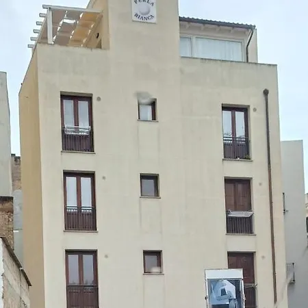 Appartamento Il Faro Trapani Esterno foto